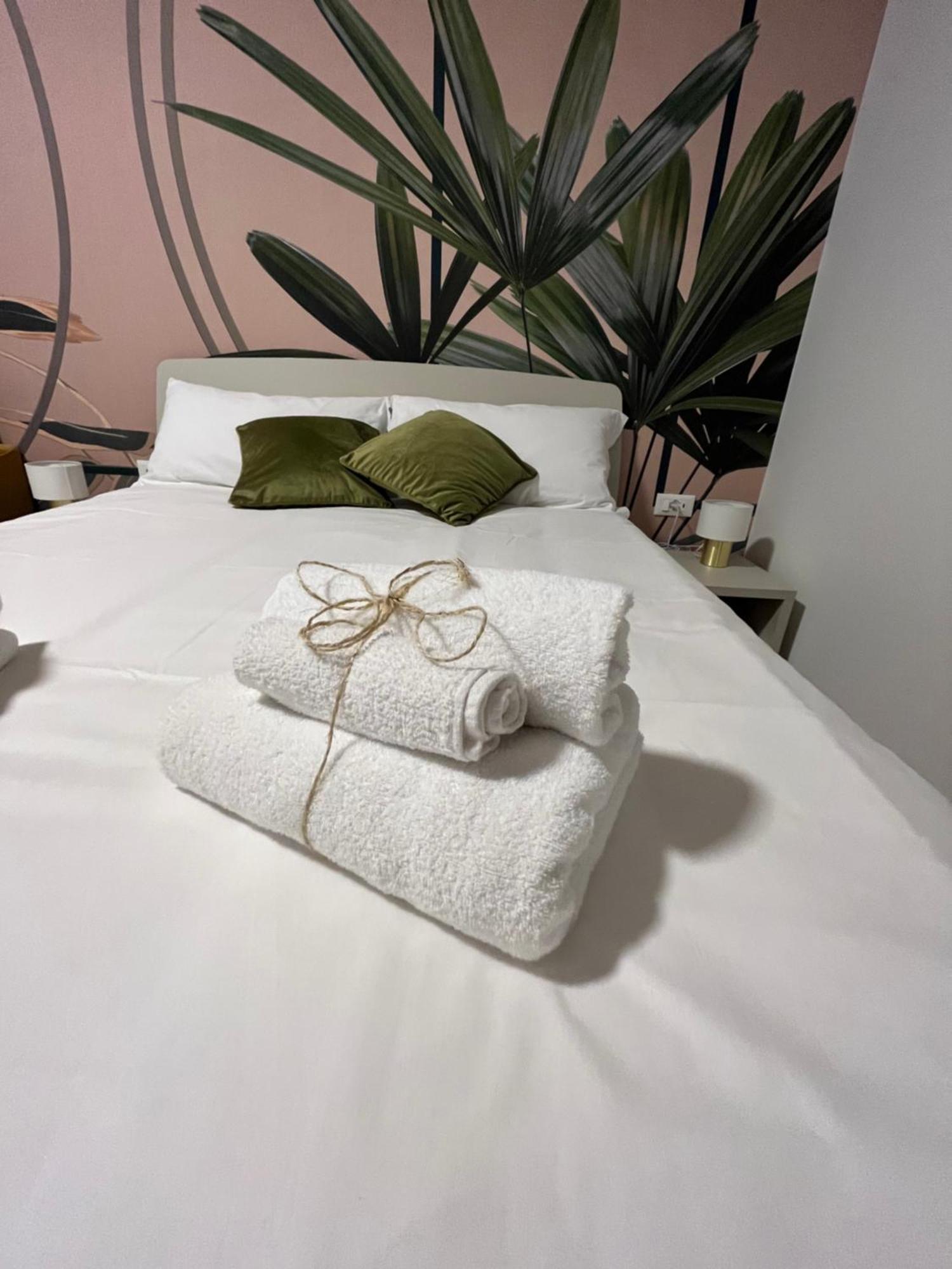 Calari Rooms - Monolocale Bologna Luaran gambar
